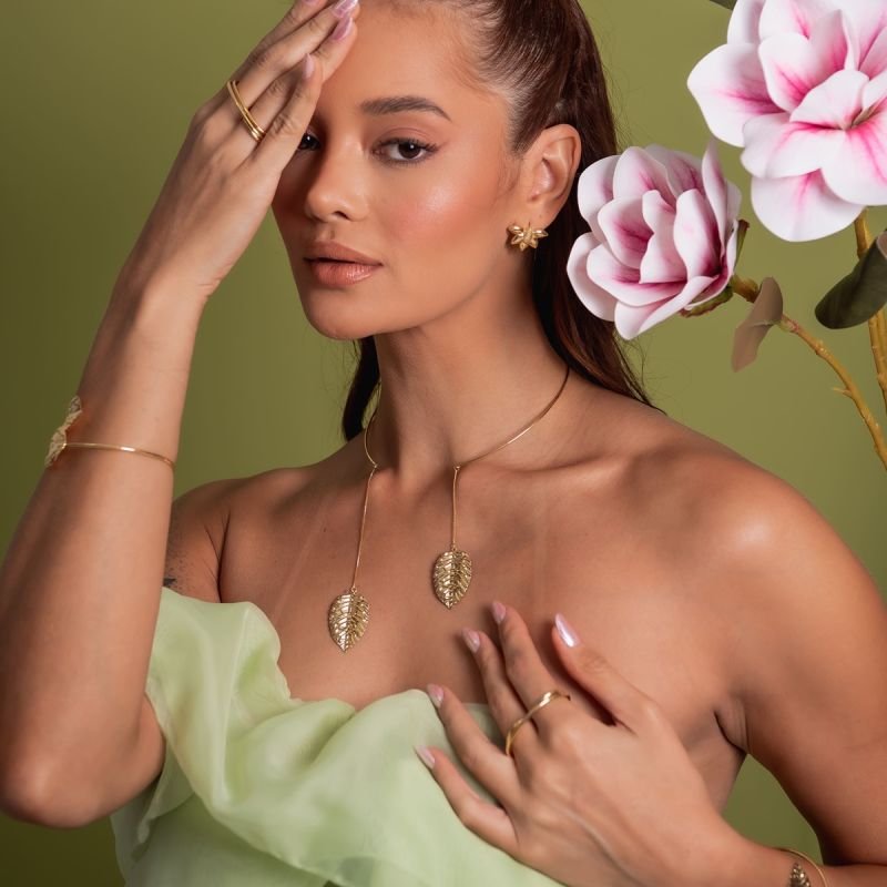 CHOKER FOLHAS BANHADO A OURO 18K