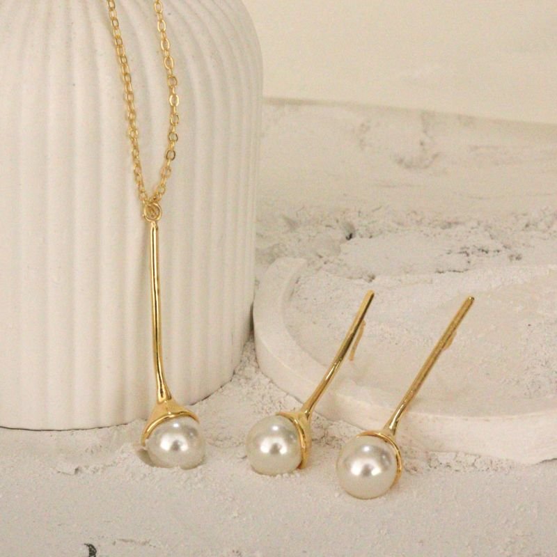 CHOKER IRIS PÉROLA BANHADO A OURO 18K