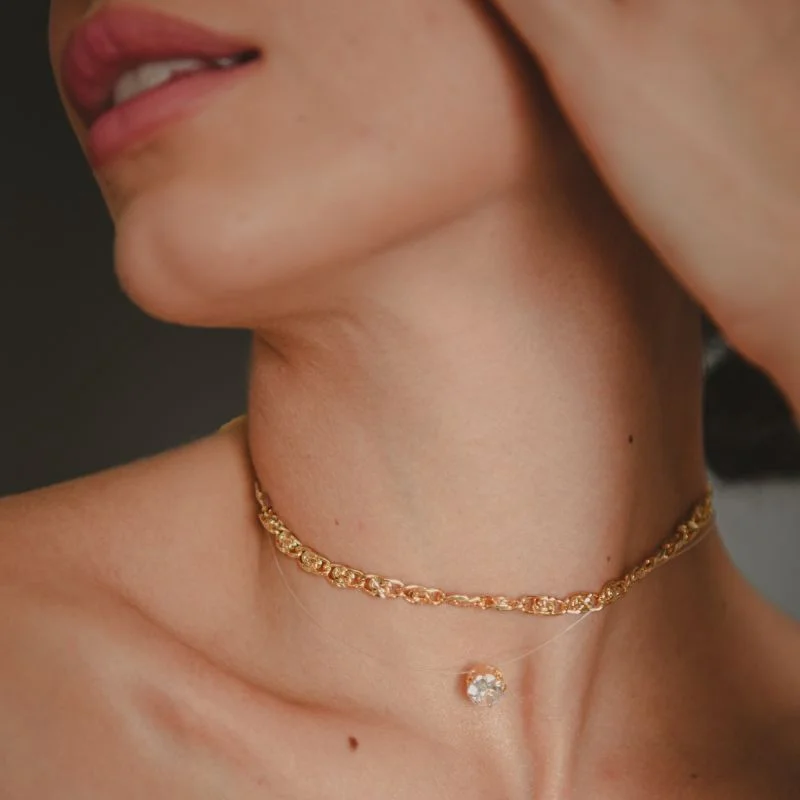 CHOKER ONLY BANHADO A OURO 18K