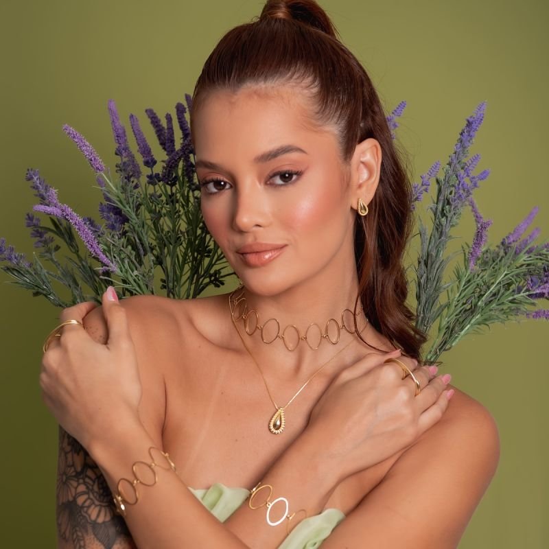 CHOKER OVAL VAZADO BANHADO A OURO 18K