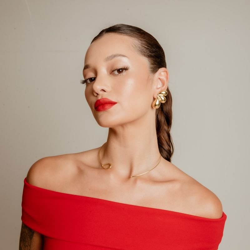 CHOKER RÍGIDA FLAME BANHADO A OURO 18K