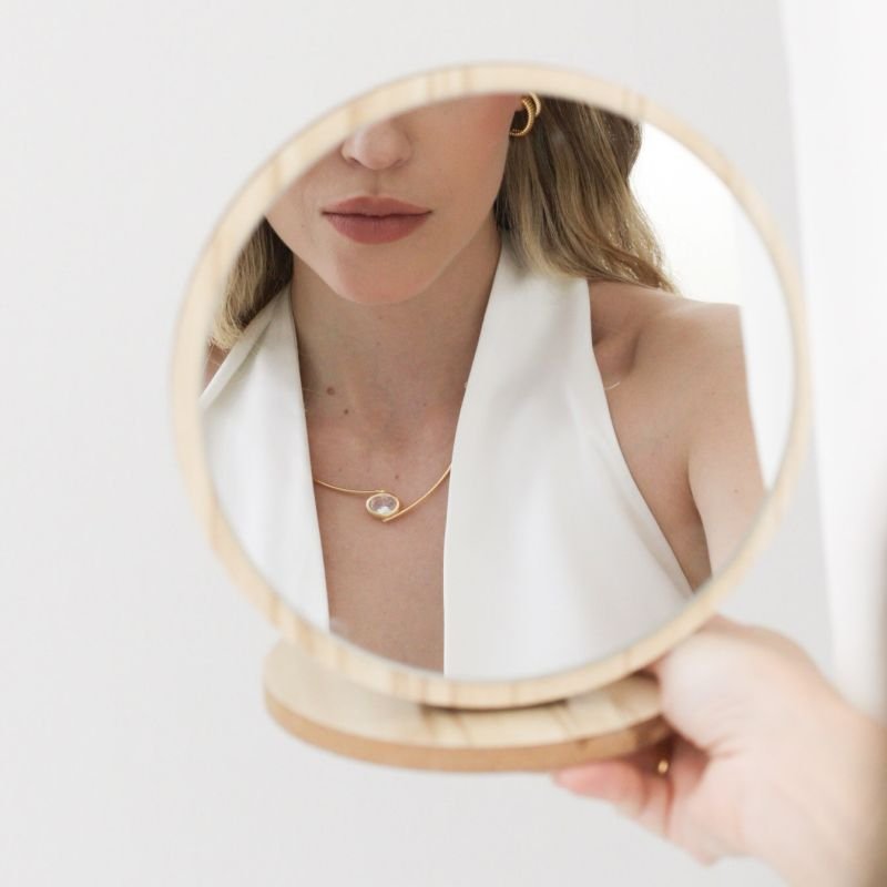 CHOKER TOQUE DE LUZ BANHADO A OURO 18K