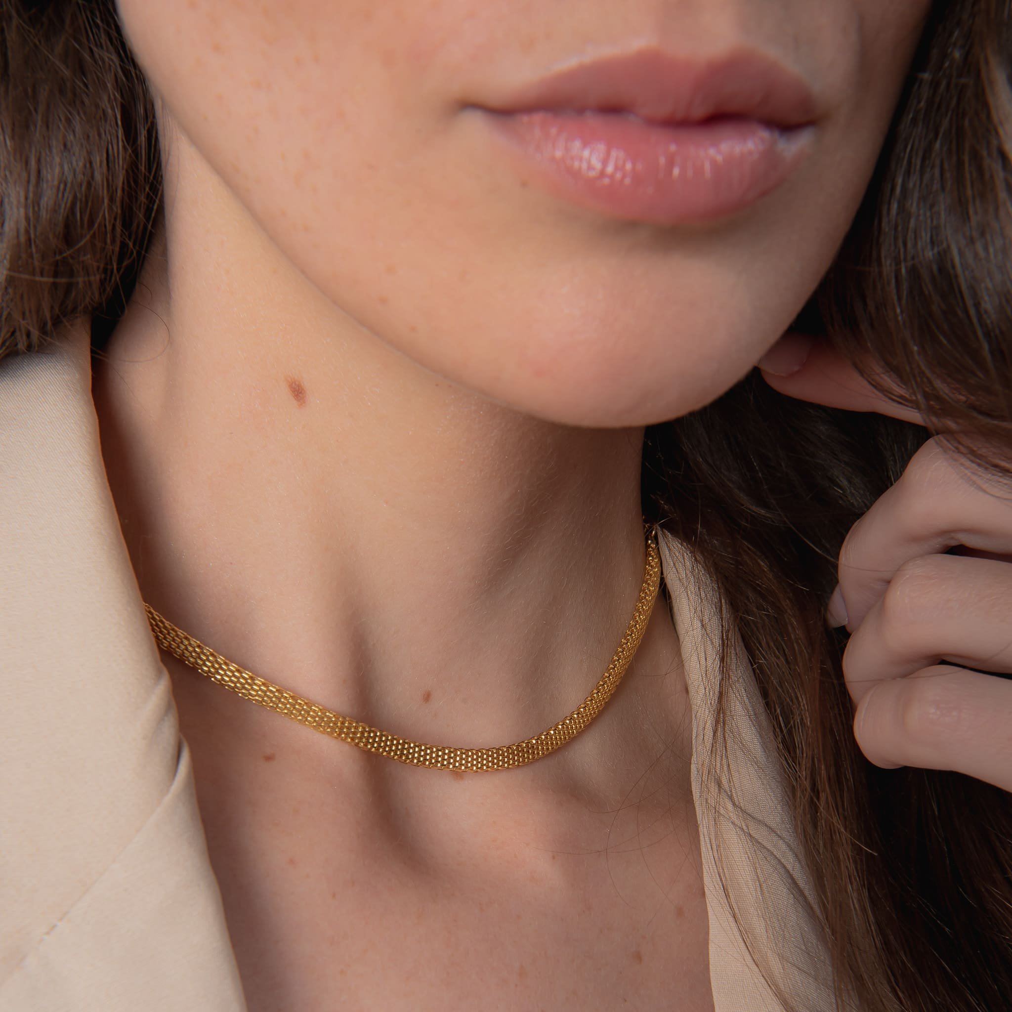 CHOKER ESTEIRA 4MM DOURADO FOLHEADO