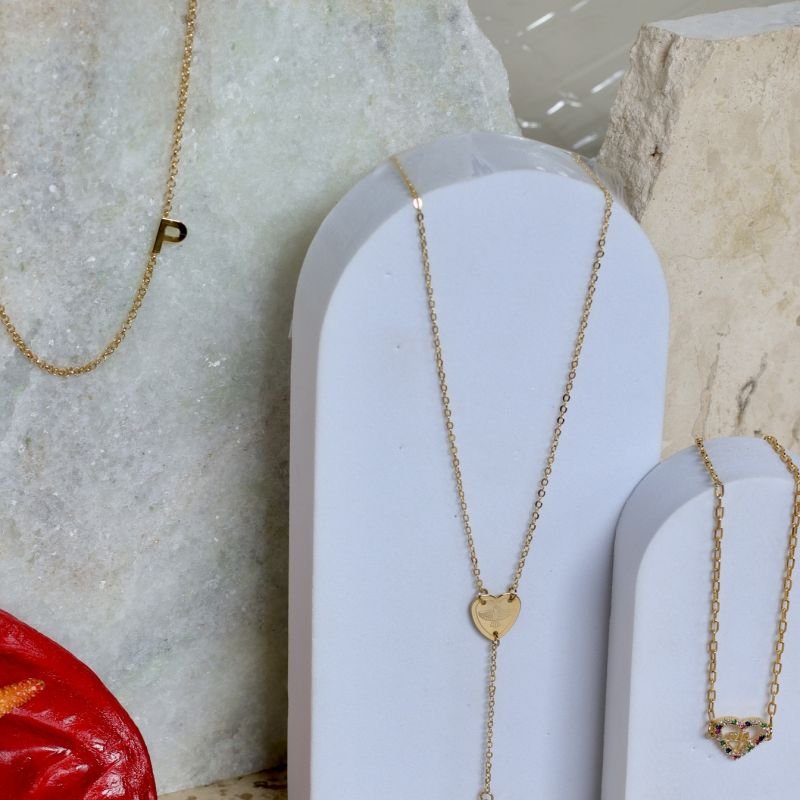 COLAR BASIC LETRA BANHADO A OURO 18K