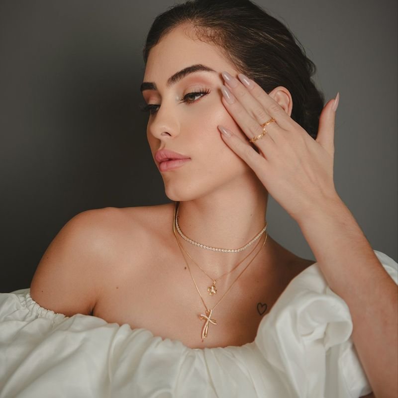 COLAR CRUZ MODERN ZIRCÔNIAS DOURADO FOLHEADO