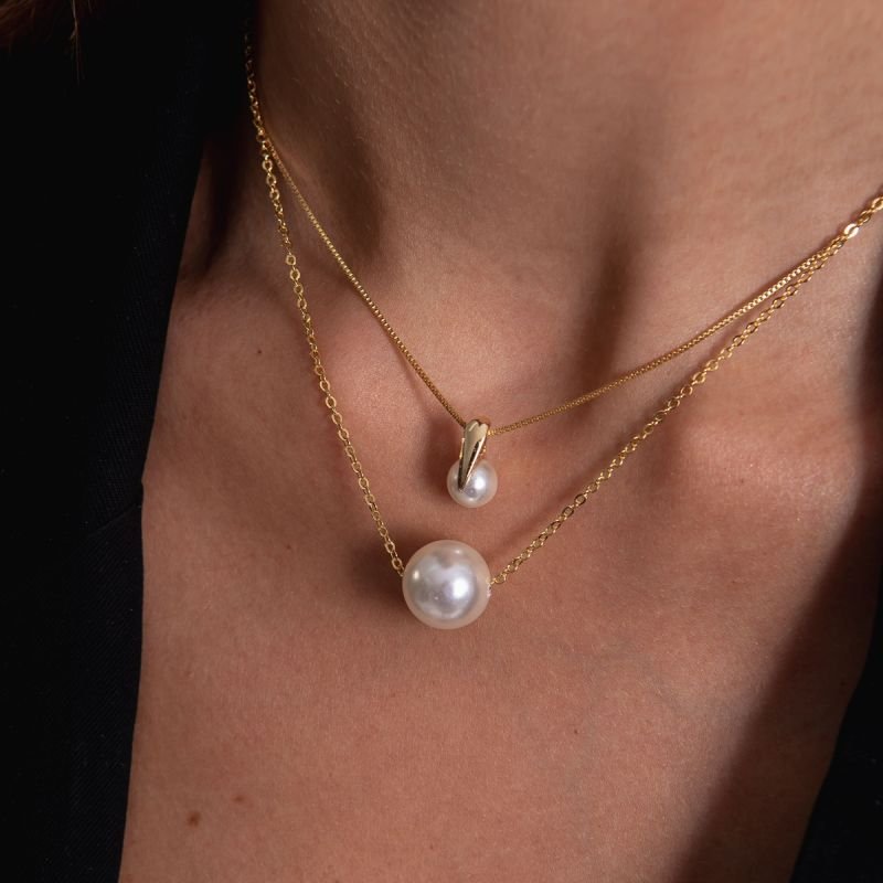 COLAR DELICATTO PÉROLA DOURADO FOLHEADO