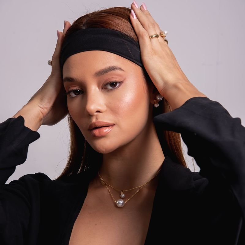 COLAR DELICATTO PÉROLA DOURADO FOLHEADO