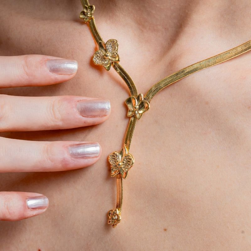 COLAR GRAVATA ORQUIDEA LUXO BANHADO A OURO 18K