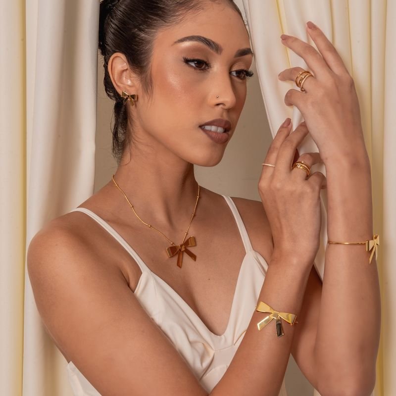 COLAR LAÇO FOR CHRISTMAS BANHADO A OURO 18K