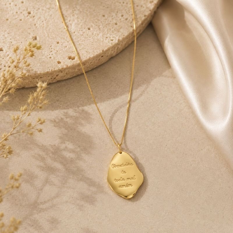 COLAR LIVRAI-ME BANHADO A OURO 18K