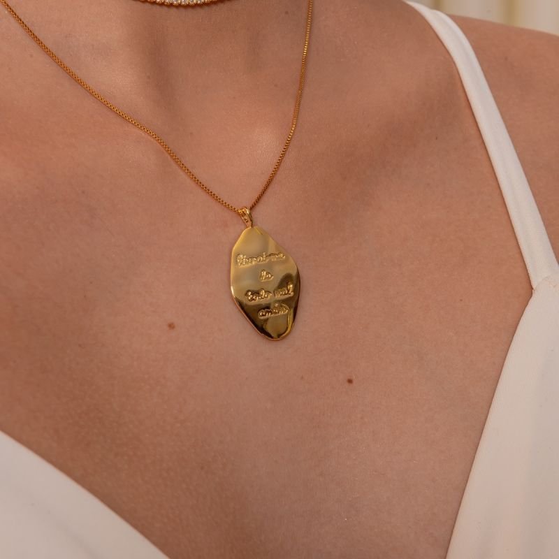 COLAR LIVRAI-ME BANHADO A OURO 18K