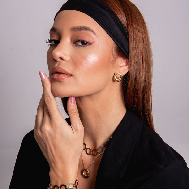 COLAR LIZ BANHADO A OURO 18K