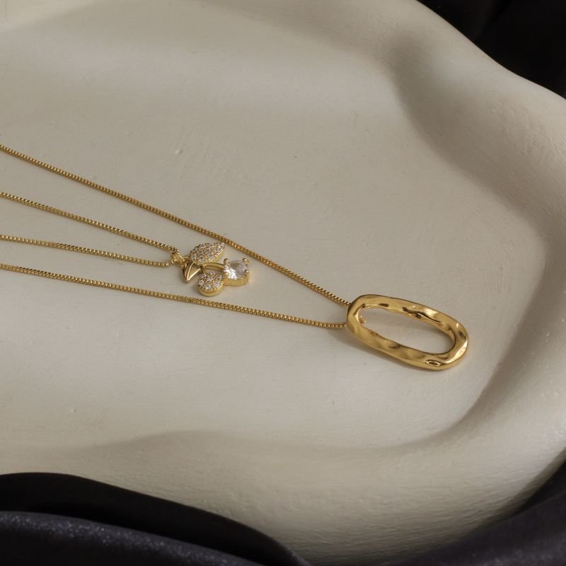 COLAR LONGO ONDAS BANHADO A OURO 18K