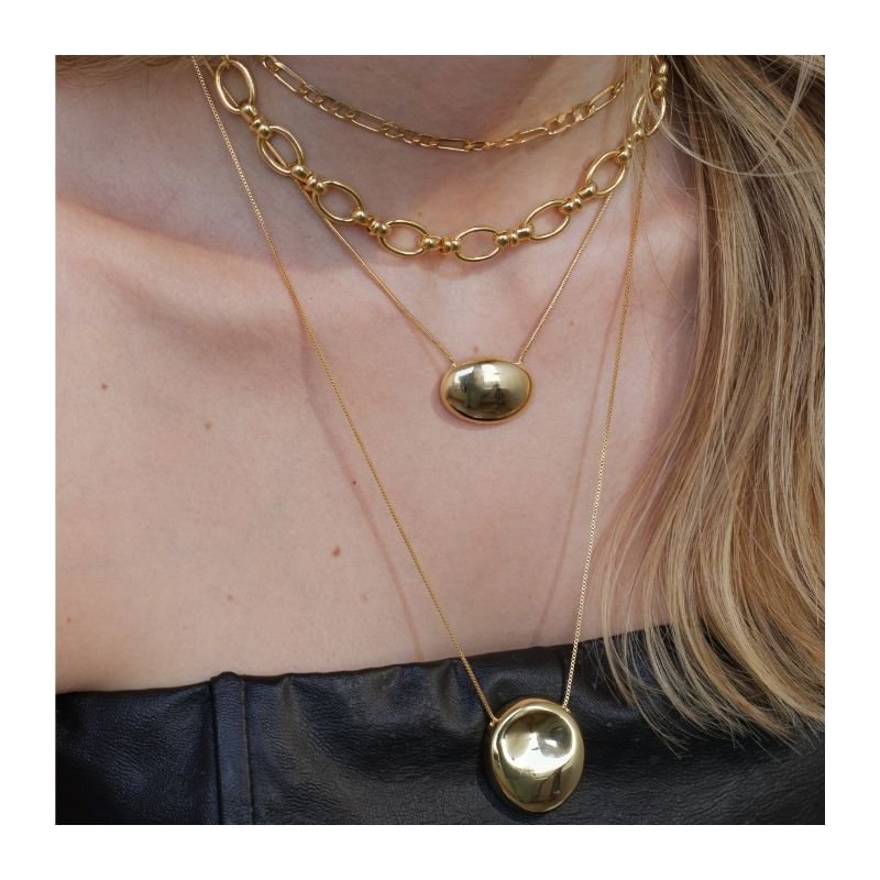 COLAR LONGO OVAL AMASSADO G BANHADO A OURO 18K