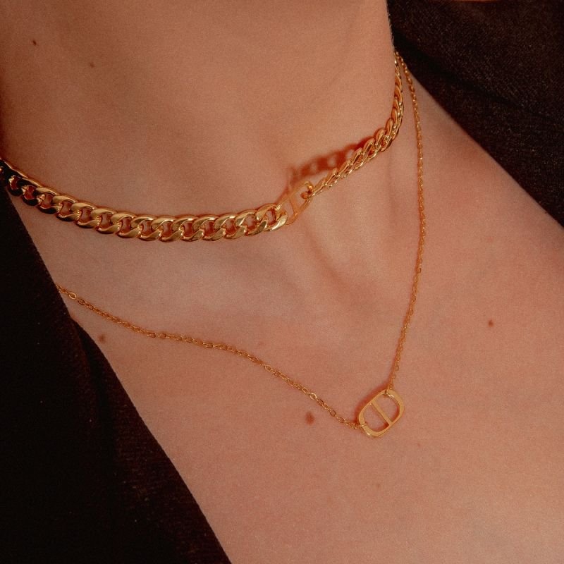 COLAR LUXURY CLEAN BANHADO A OURO 18K