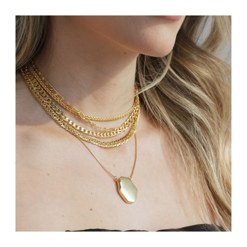 COLAR ORGANIC BANHADO A OURO 18K