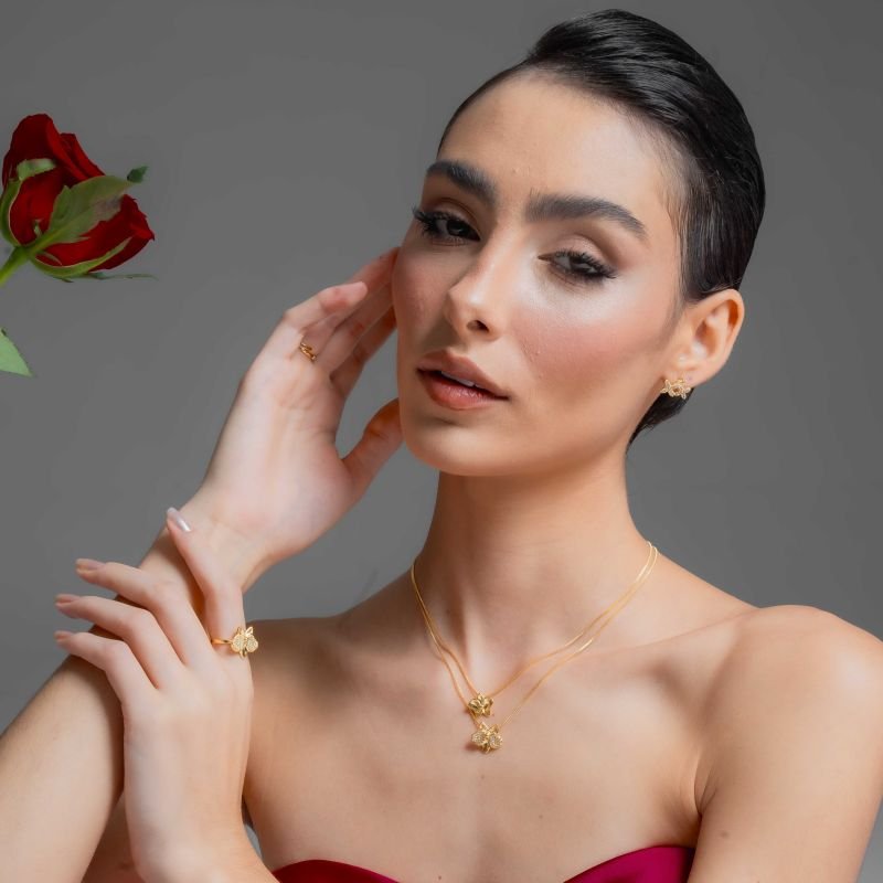 COLAR ORQUIDEA LUXO ZIRCÔNIA G BANHADO A OURO 18K