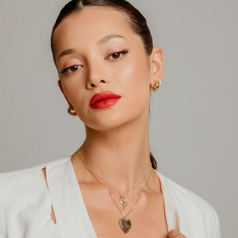 COLAR RELICÁRIO CORACION DOURADO FOLHEADO