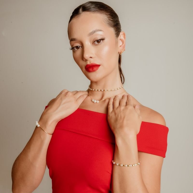 COLAR TRIO DE PÉROLAS BANHADO A OURO 18K