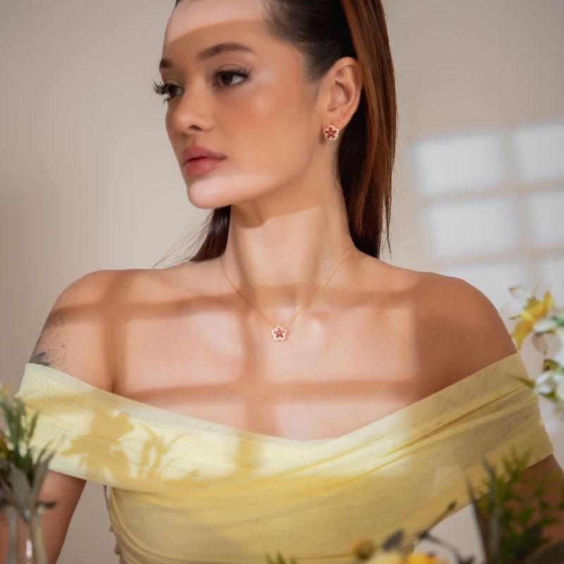 CONJUNTO FLORECER VERMELHO BANHADO A OURO 18K