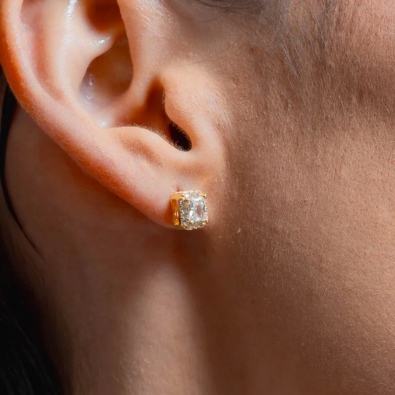 CONJUNTO QUADRADO 5MM ZIRCÔNIA BANHADO A OURO 18K