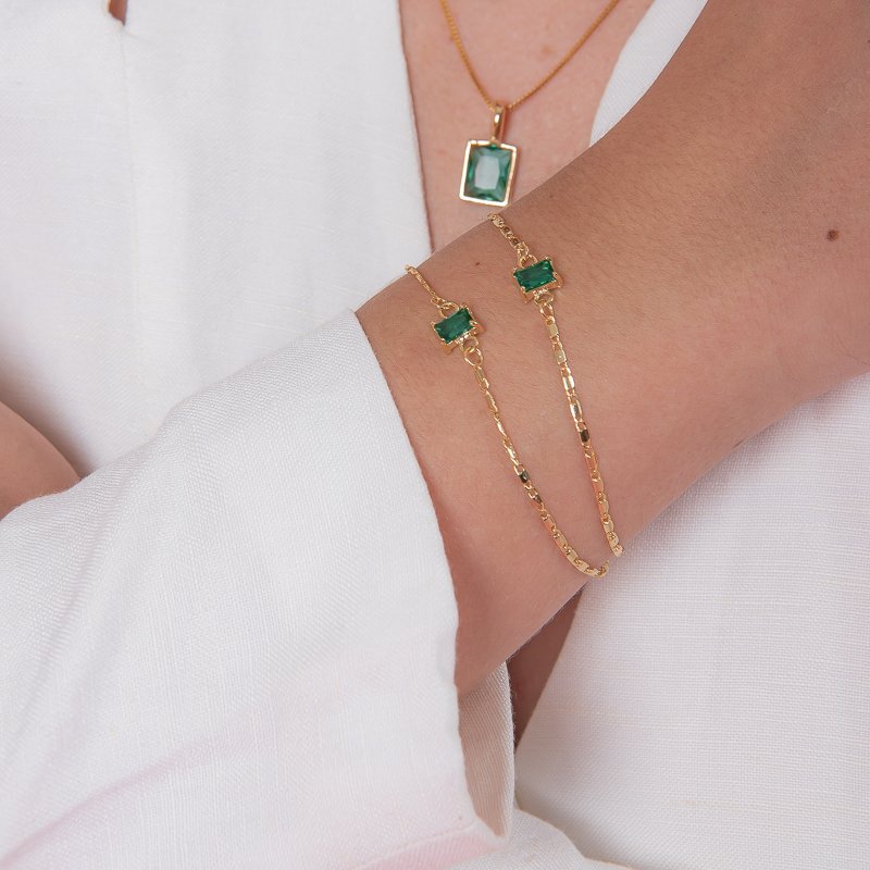 PULSEIRA PEDRA RETANGULAR MINI ESMERALDA DOURADO FOLHEADO