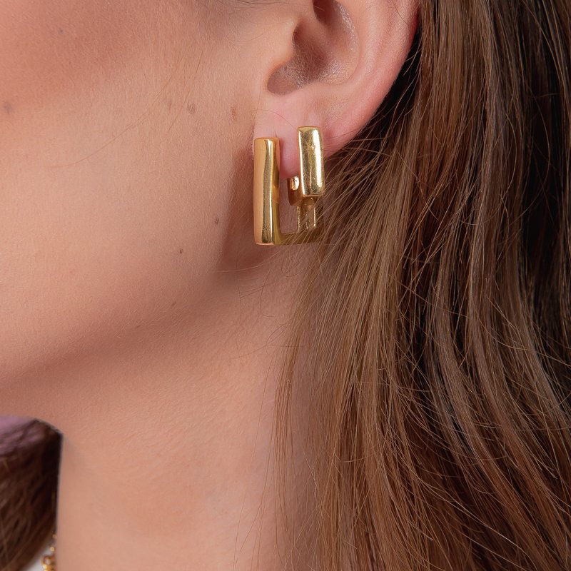 ARGOLA RETANGULAR LARGA DOURADO FOLHEADO