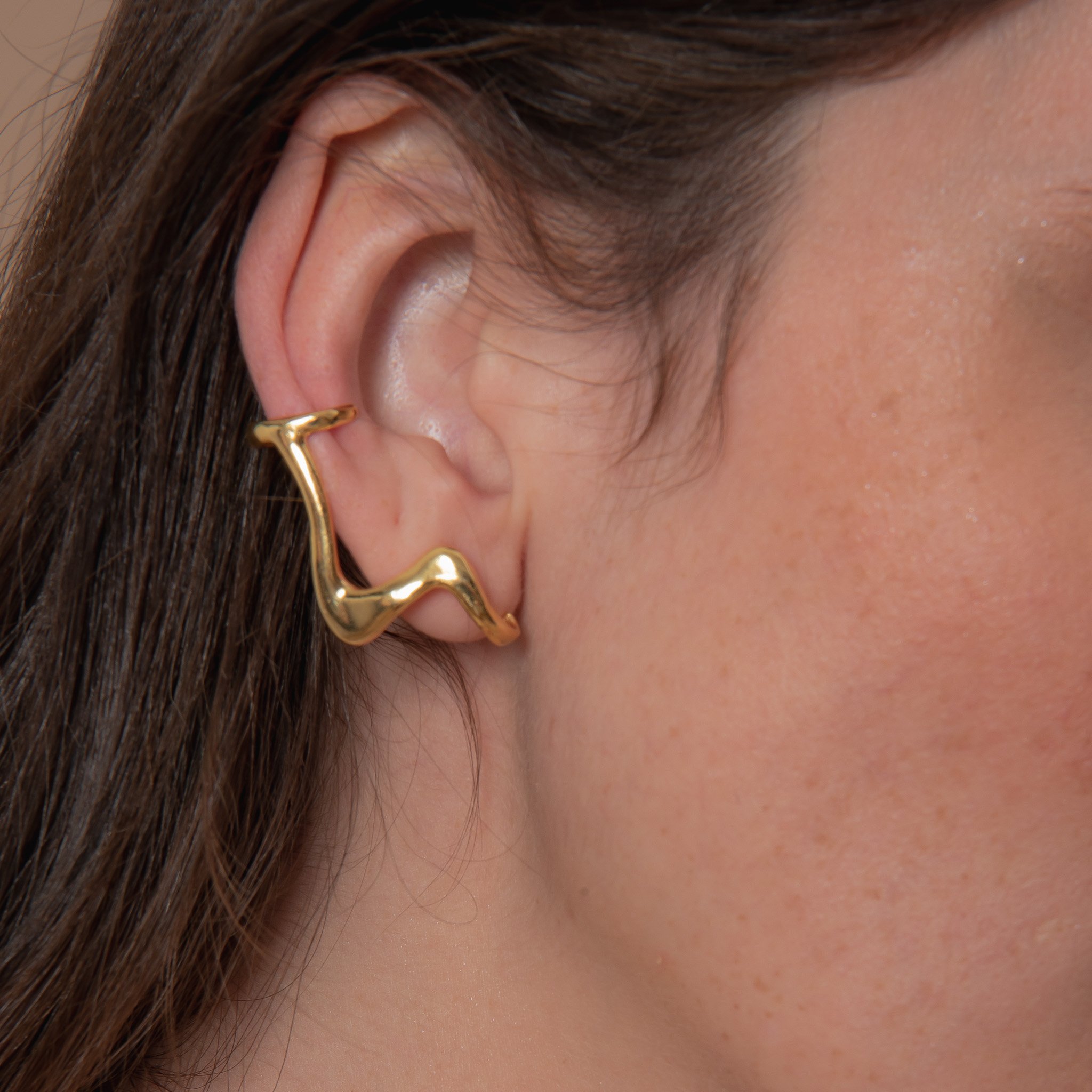 BRINCO EAR CUFF ORGANIC DOURADO FOLHEADO