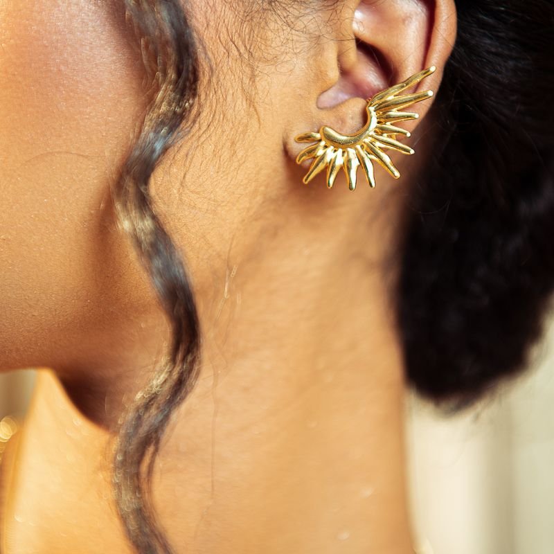 EAR CUFF SOLARE BANHADO A OURO 18K