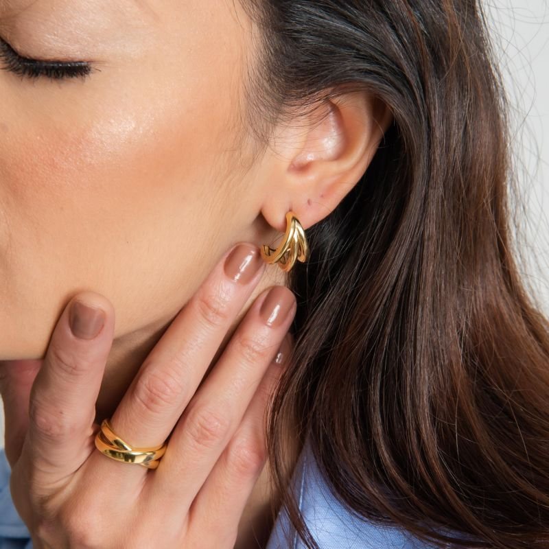 EAR HOOK TRÊS FIOS LISO DOURADO FOLHEADO