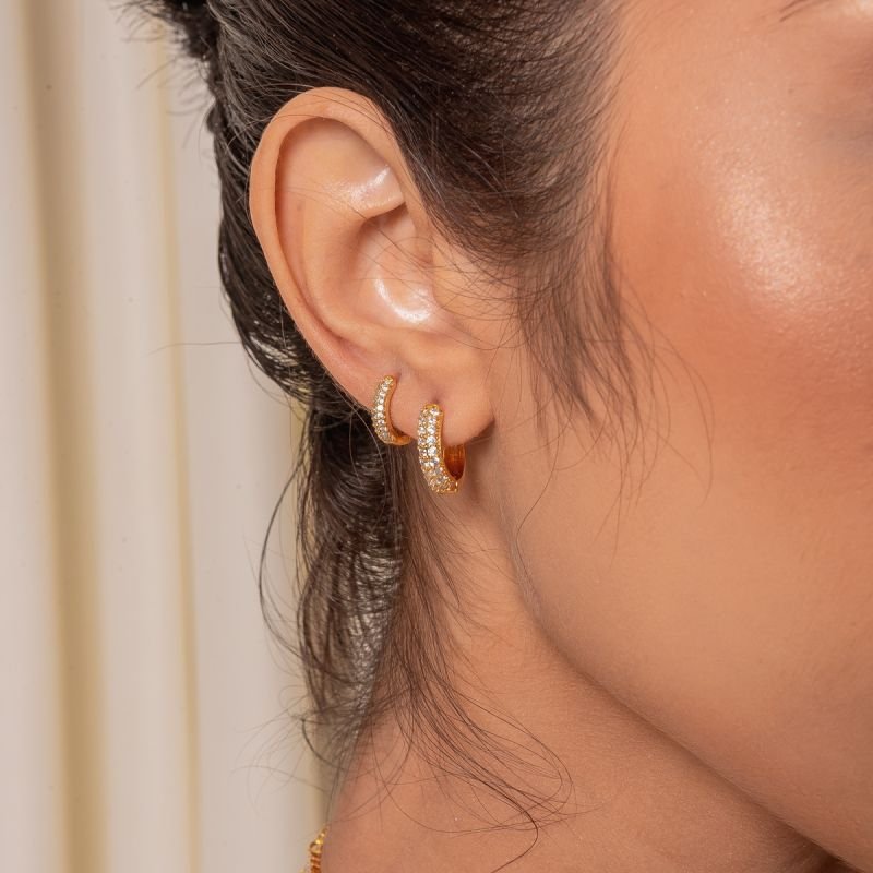 KIT ARGOLA DUAS FILEIRAS DE ZIRCÔNIA P, M , G DOURADO FOLHEADO