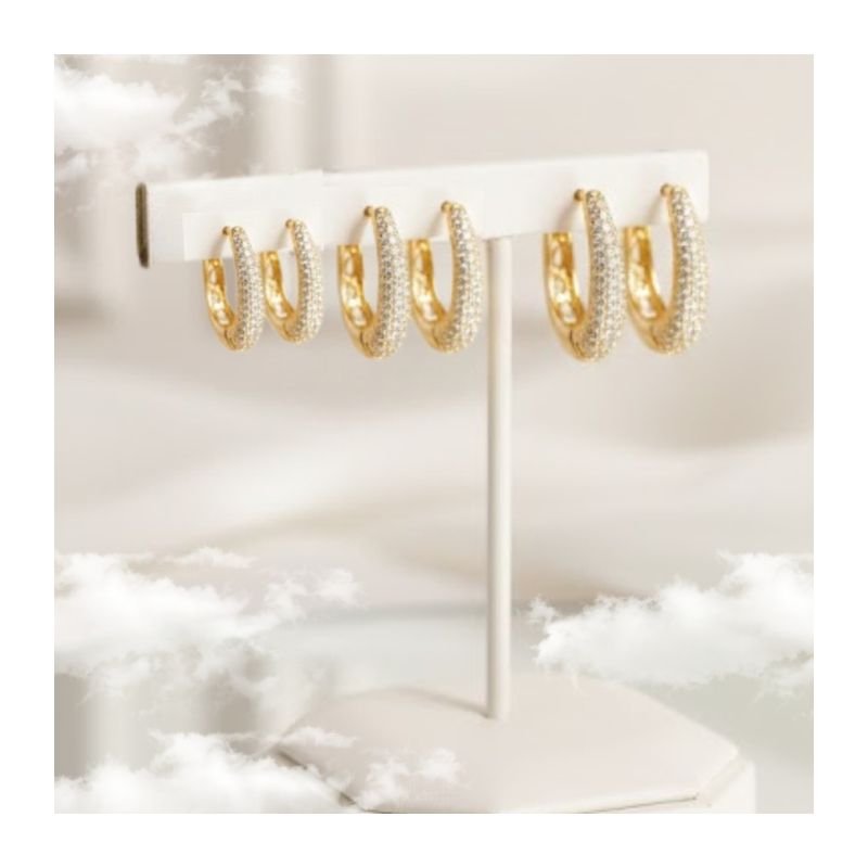 KIT TRIO DE ARGOLAS RETANGULAR COM DETALHE E ZIRCÔNIAS BANHADO A OURO 18K