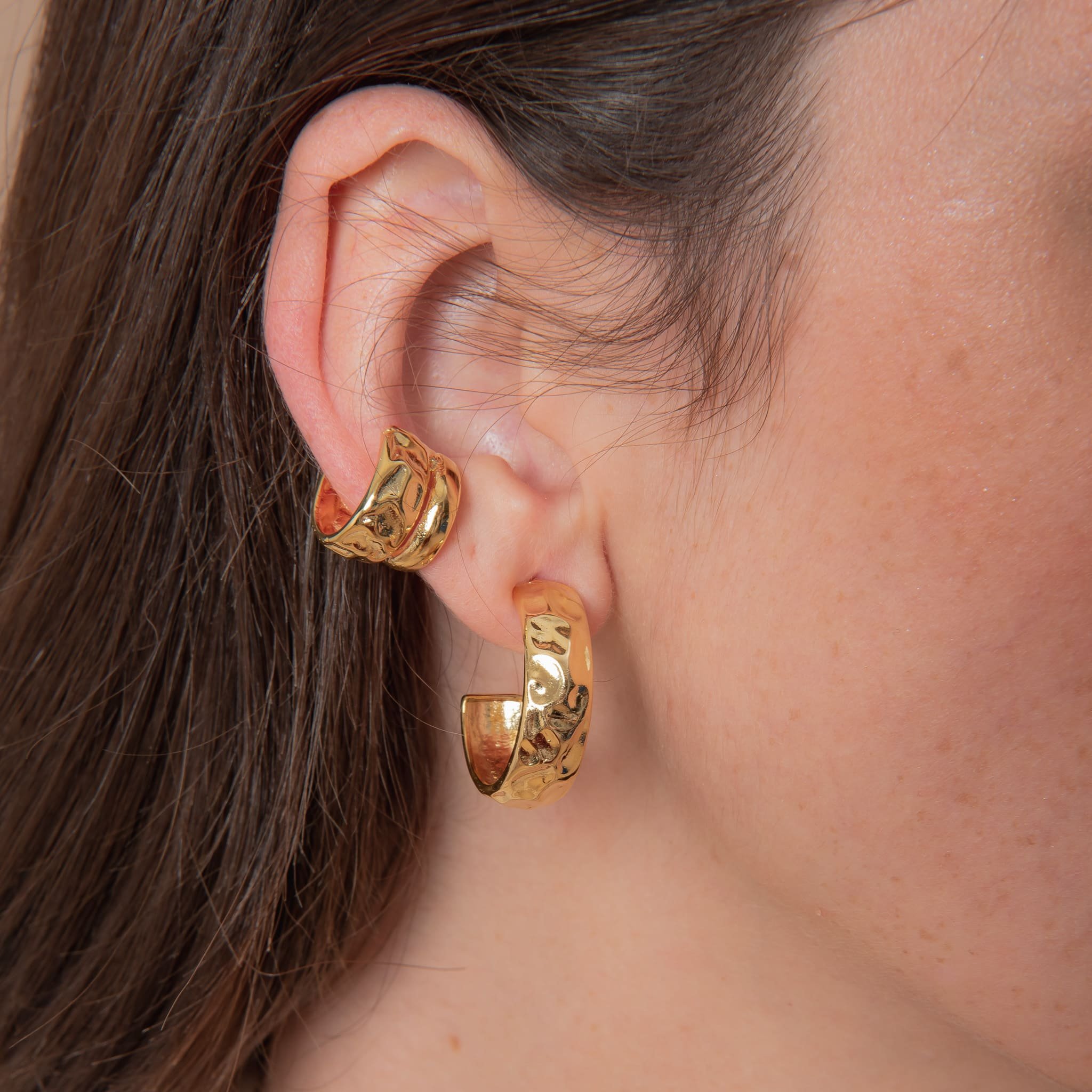 PIERCING DUPLO MARTELADO E FIO DOURADO FOLHEADO