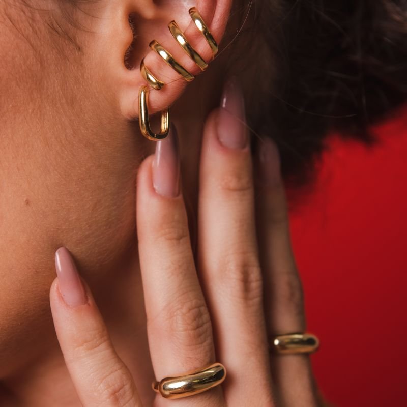 PIERCING 4 FIOS LISOS MODERN BANHADO A OURO 18K