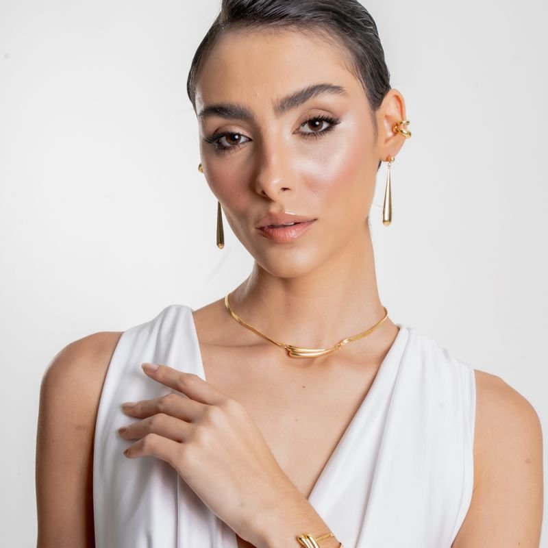 PIERCING DIVINE BANHADO A OURO 18K