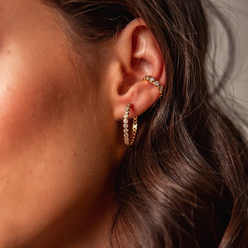 PIERCING FILEIRA DE ZIRCONIAS BANHADO A OURO 18K