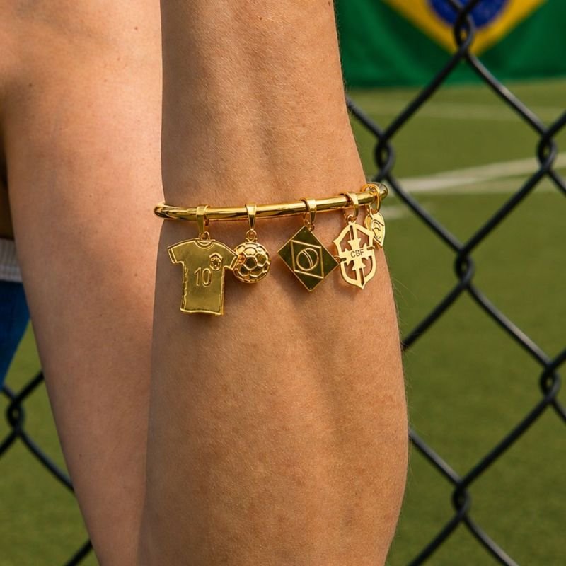 PINGENTE ESCUDO BRASIL CBF BANHADO A OURO 18K