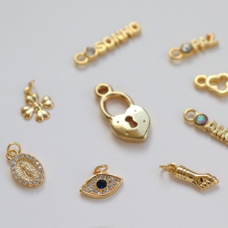 PINGENTES DIVERSOS DESEJOS BANHADO A OURO 18K