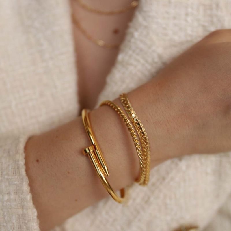 BRACELETE PREGO ART BANHADO A OURO 18K