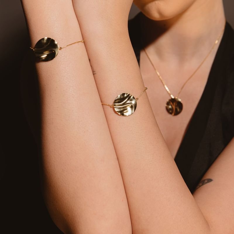 PULSEIRA AESTHETIC DOURADO FOLHEADO