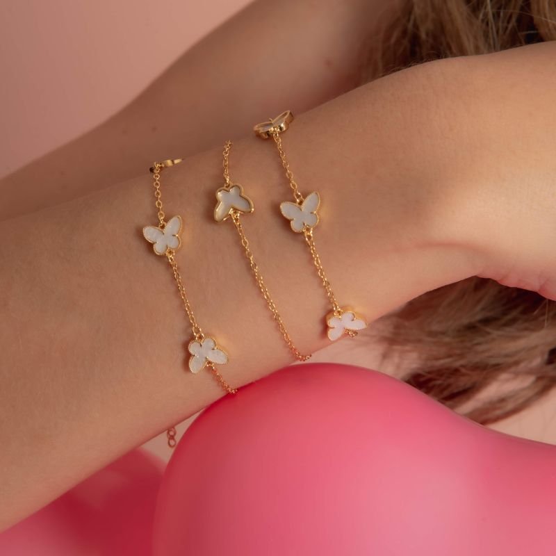 PULSEIRA BORBOLETA BRANCA BANHADO A OURO 18K