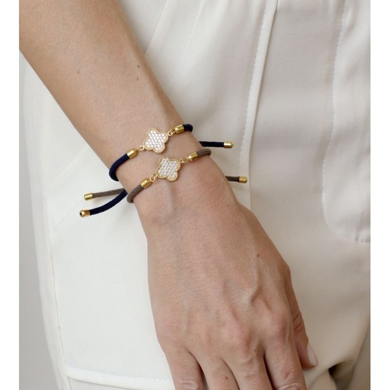 PULSEIRA DE CORDA TRANÇADA TREVO ZIRCÔNIA MARROM BANHADO A OURO 18K