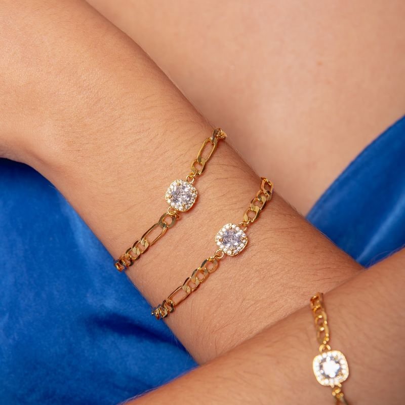 PULSEIRA ELOS COM ZIRCÔNIA LUX DOURADO FOLHEADO