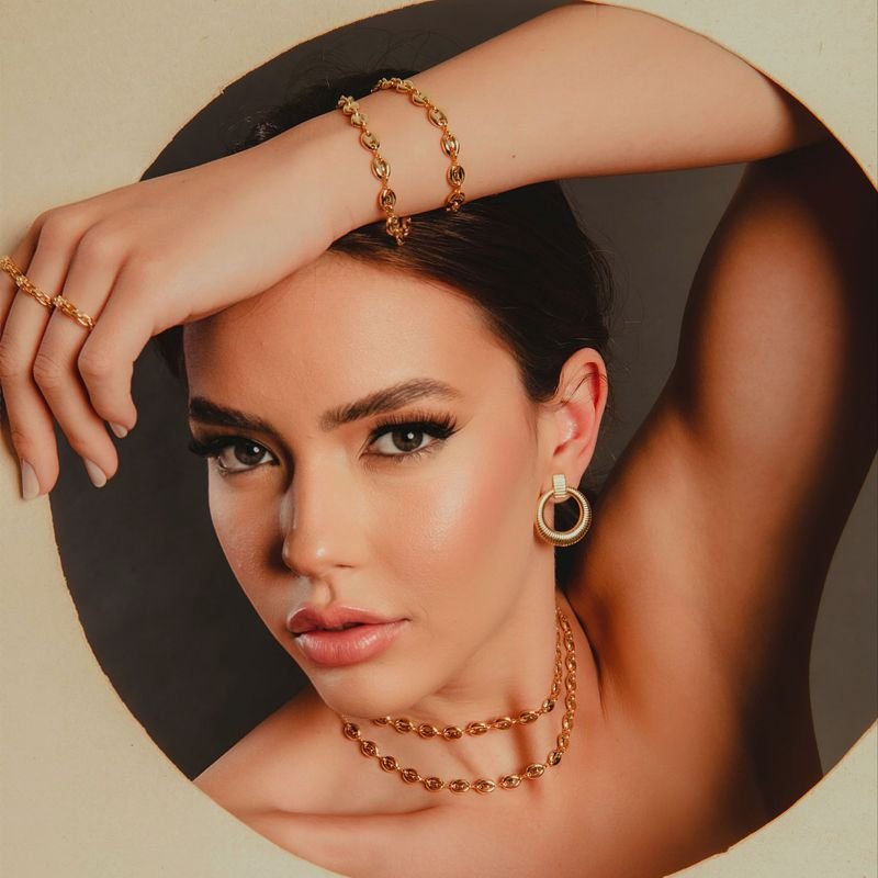 PULSEIRA SODA CAPS DOURADO FOLHEADO