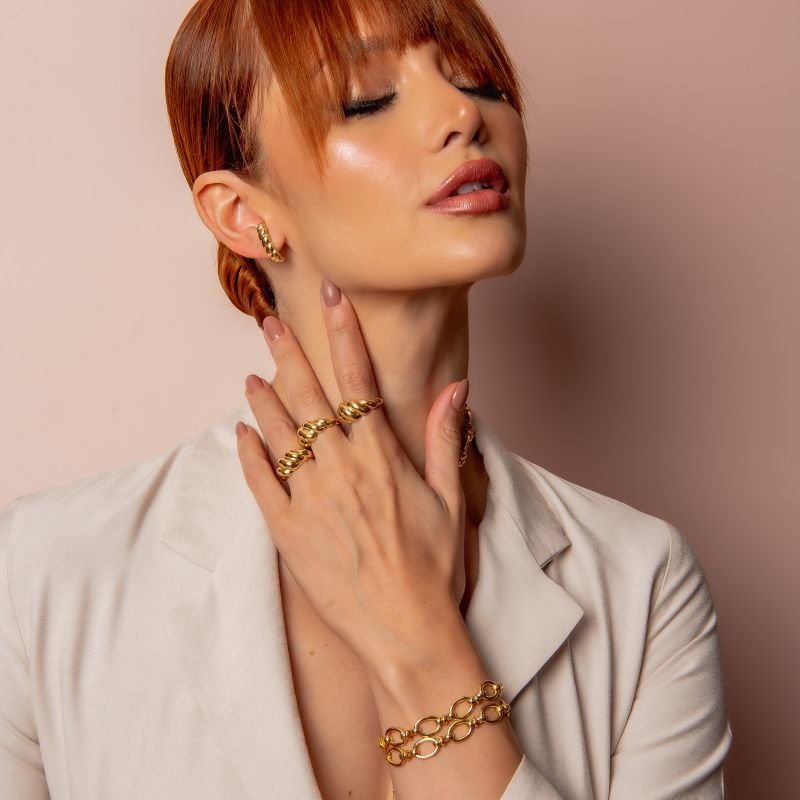 PULSEIRA ELOS OVAL COM LIGAMENTO GRANDE BANHADO A OURO 18K