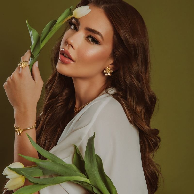 PULSEIRA FITA FLOR BANHADO A OURO 18K