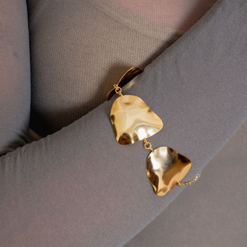 PULSEIRA MAGNA ORGANICO BANHADO A OURO 18K