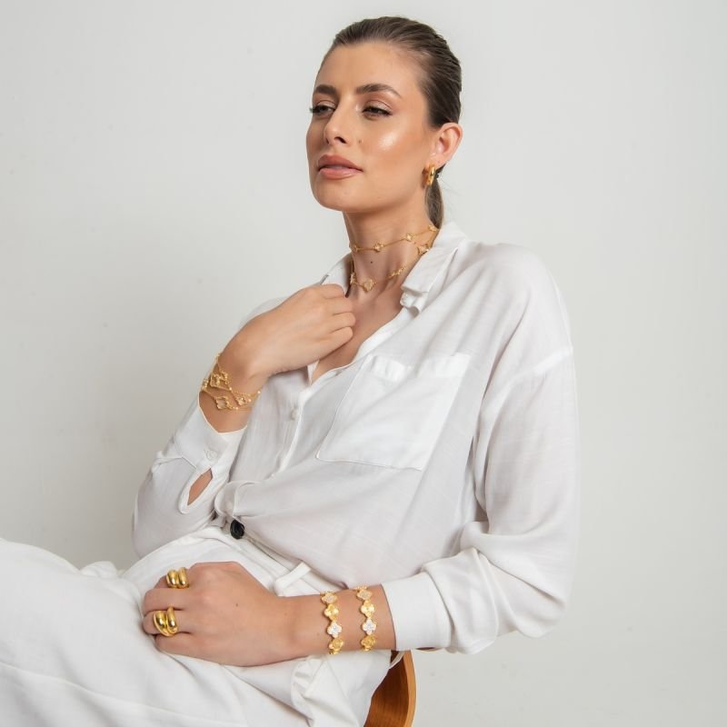 PULSEIRA ONE TREVO CRISTAL 14MM BANHADO A OURO 18K