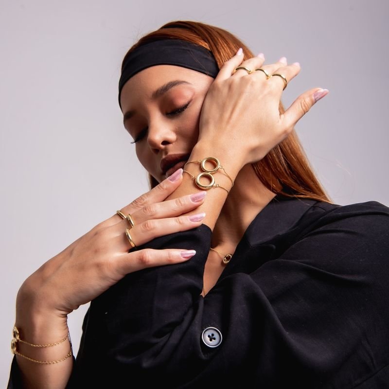 PULSEIRA ONIRIQUE MAX BANHADO A OURO 18K