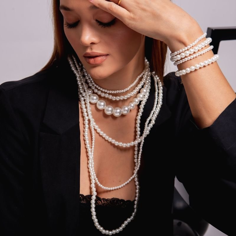 PULSEIRA PÉROLAS 8MM DOURADO FOLHEADO